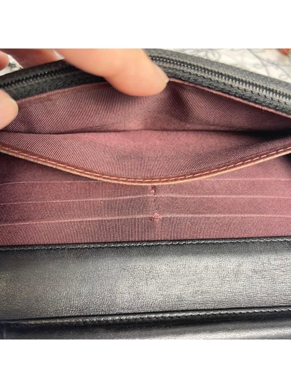 Chanel Chain Wallet Black Quilted - Picture 11 of 14